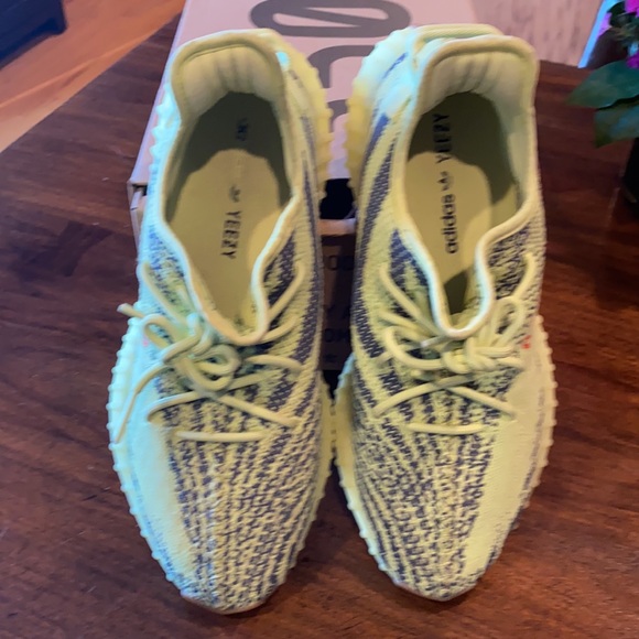 Yeezy Boost 350 V2 purchased 2017 Men’s 11 - Picture 5 of 8